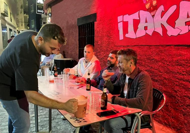 Jorge González gana el Concurso de Gazpacho del Itaka 